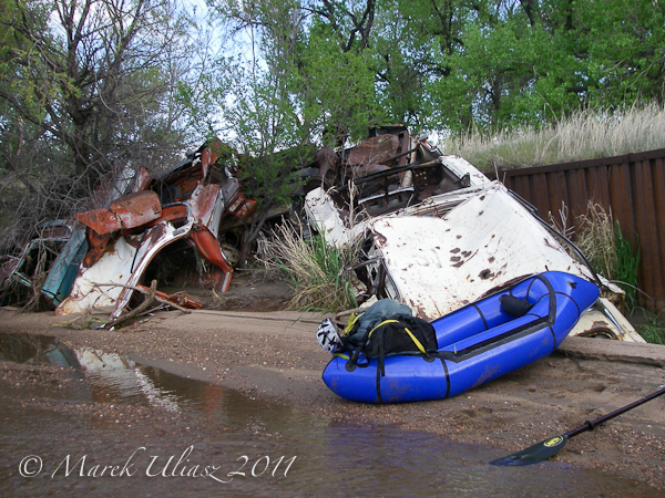 Alpacka packraft on South Platte River